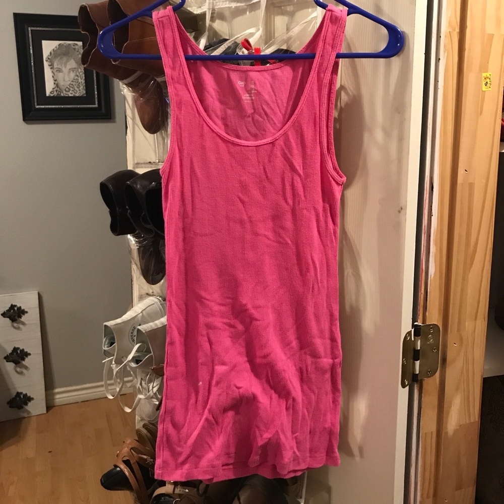 Pink tank